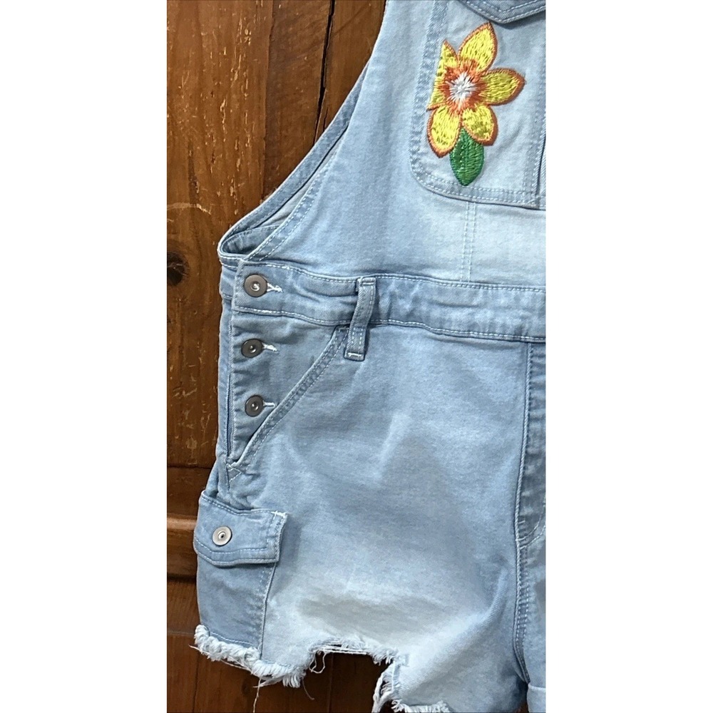 No Boundaries Y2K Denim Overalls Shorts Embroidered Flowers Pockets Sz Small Med - Picture 2 of 10